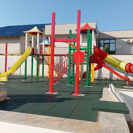 Kharisma Hotel Năvodari 외부 사진