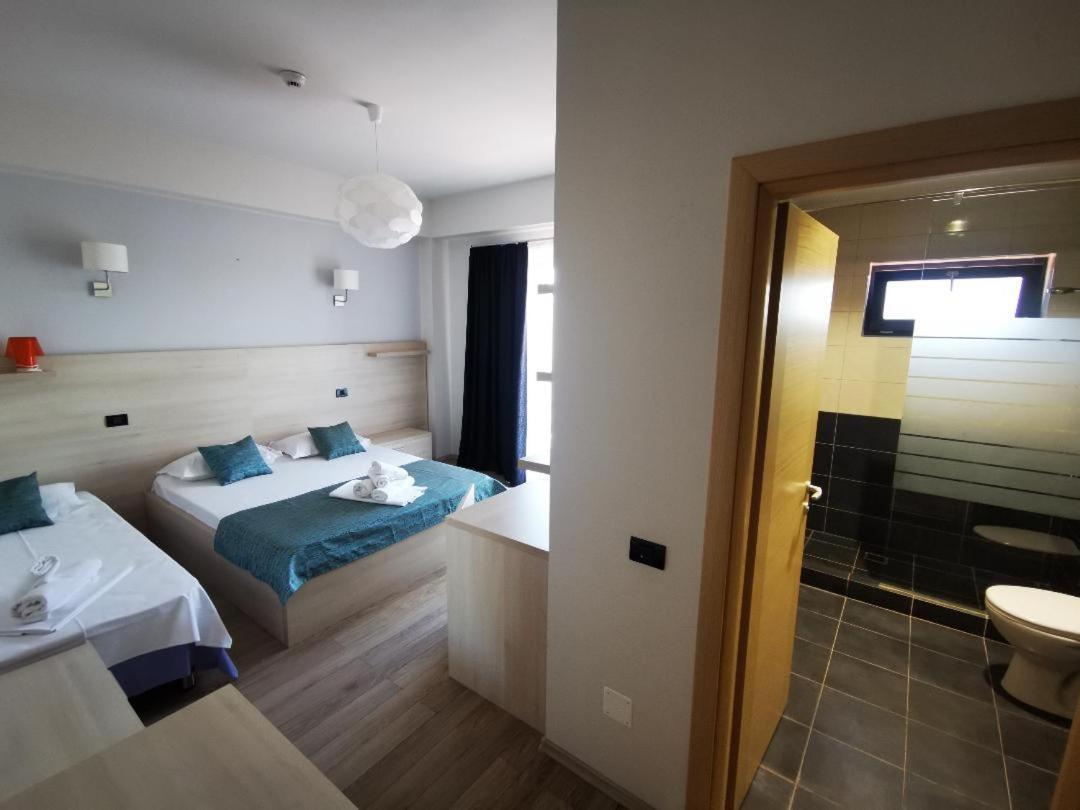 Kharisma Hotel Năvodari 외부 사진
