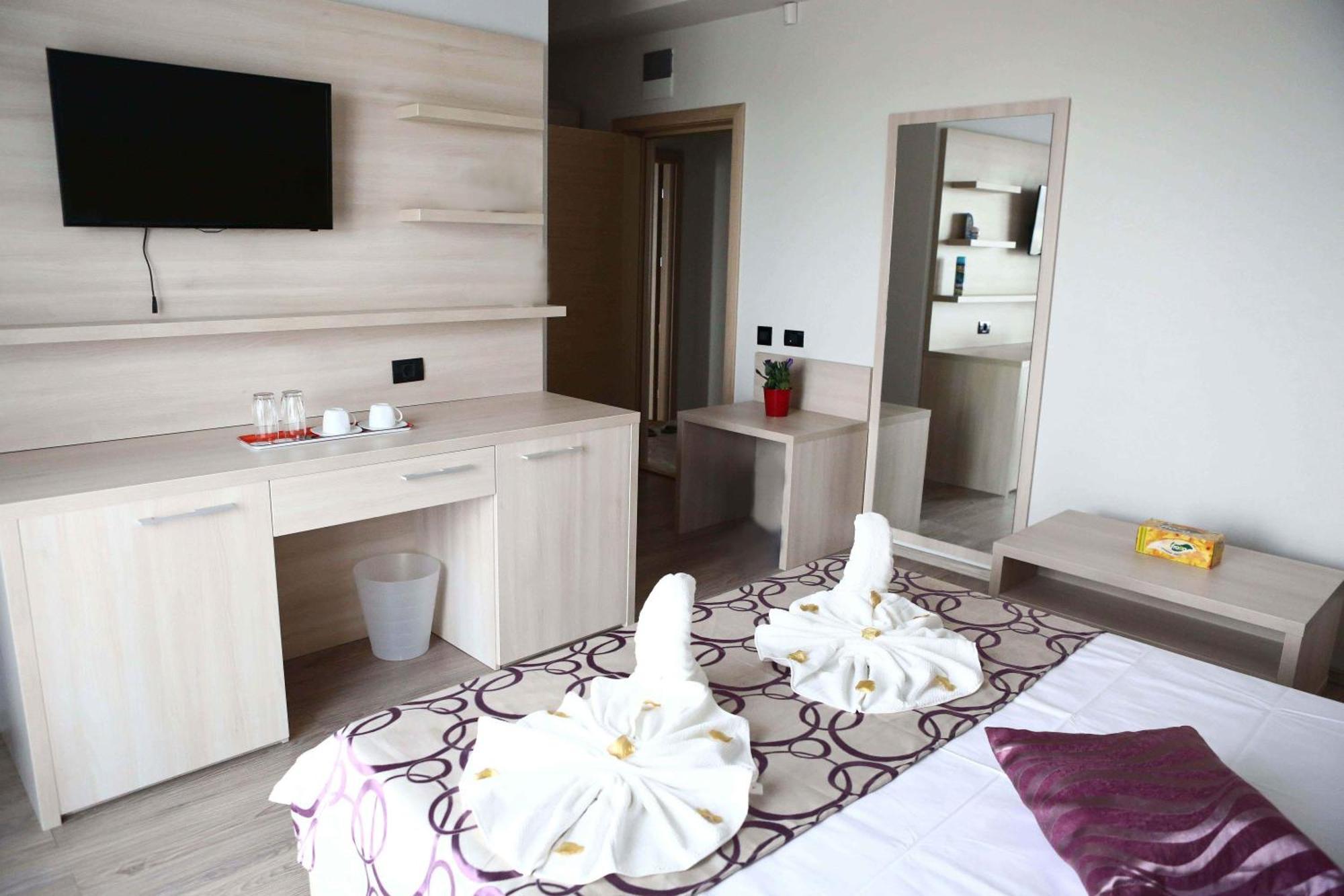 Kharisma Hotel Năvodari 외부 사진